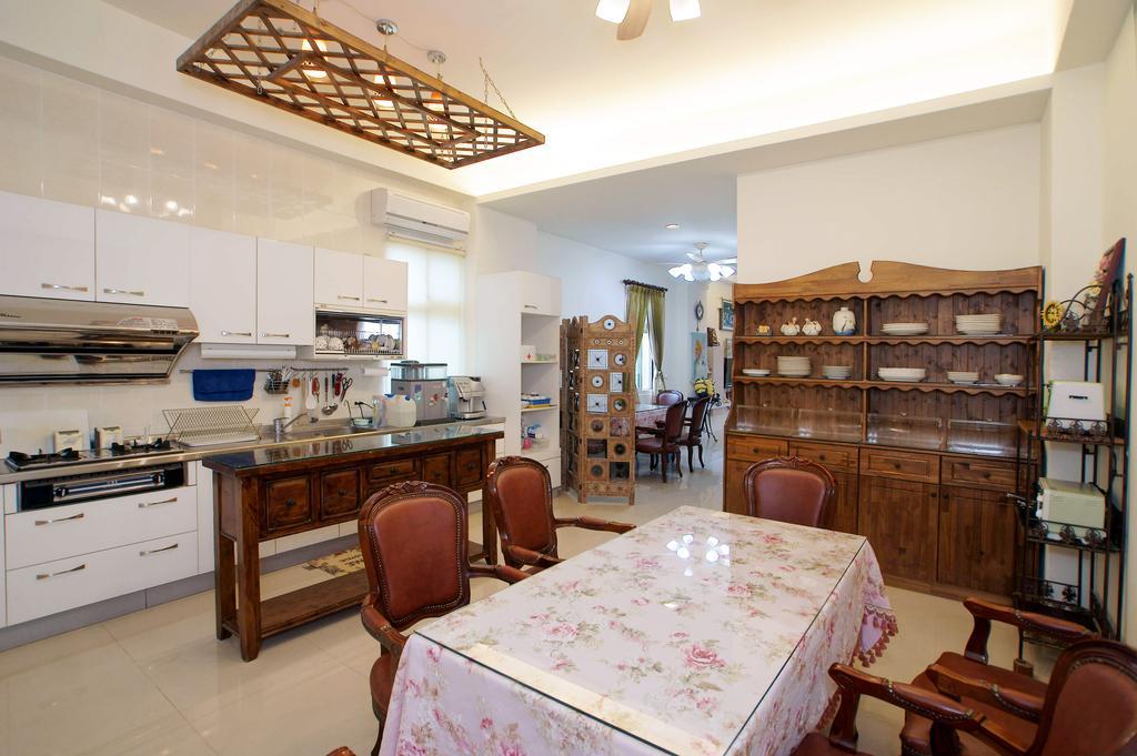 Rose Rider Guesthouse Taitung Exterior photo