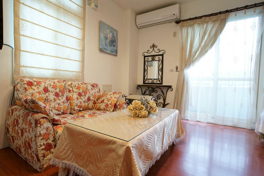 Rose Rider Guesthouse Taitung Exterior photo